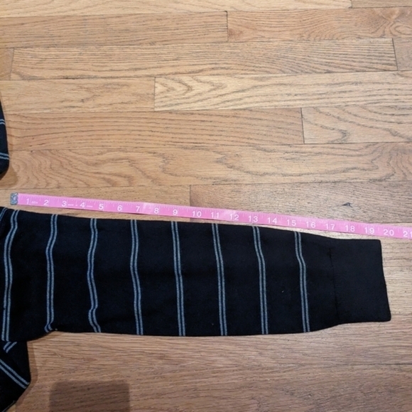 Banana Republic Large Navy w/‎ White Stripes Crewneck Pullover Sweater - Picture 8 of 10